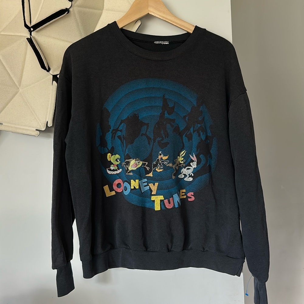 Vintage Looney Tunes Crewneck adult small